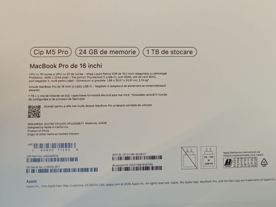 Cutii MacBook Pro M5