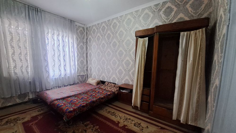 Чирчик шахар
3-микрораён солнышко бозори ёнида 
#2-хона 2-этаж 
Ква