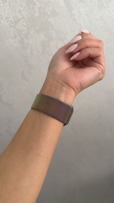 Часы Apple в отл состояние