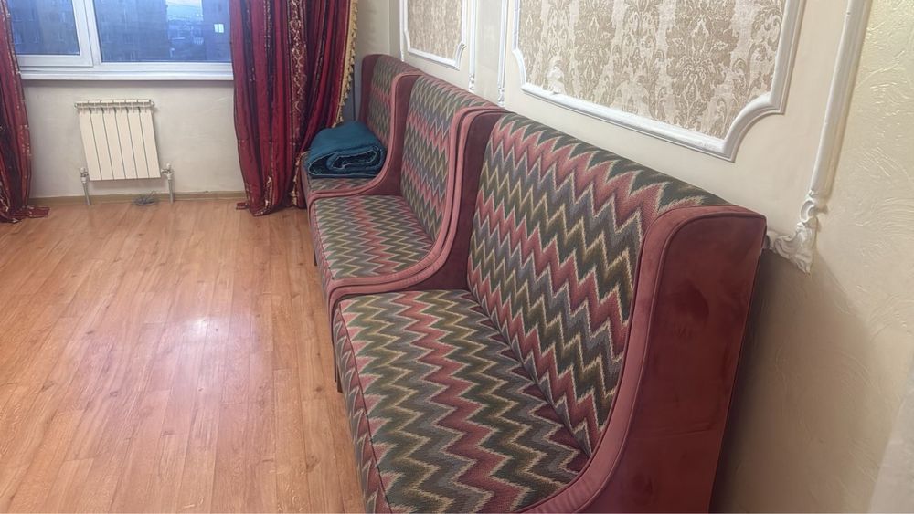 Продам диваны б/у