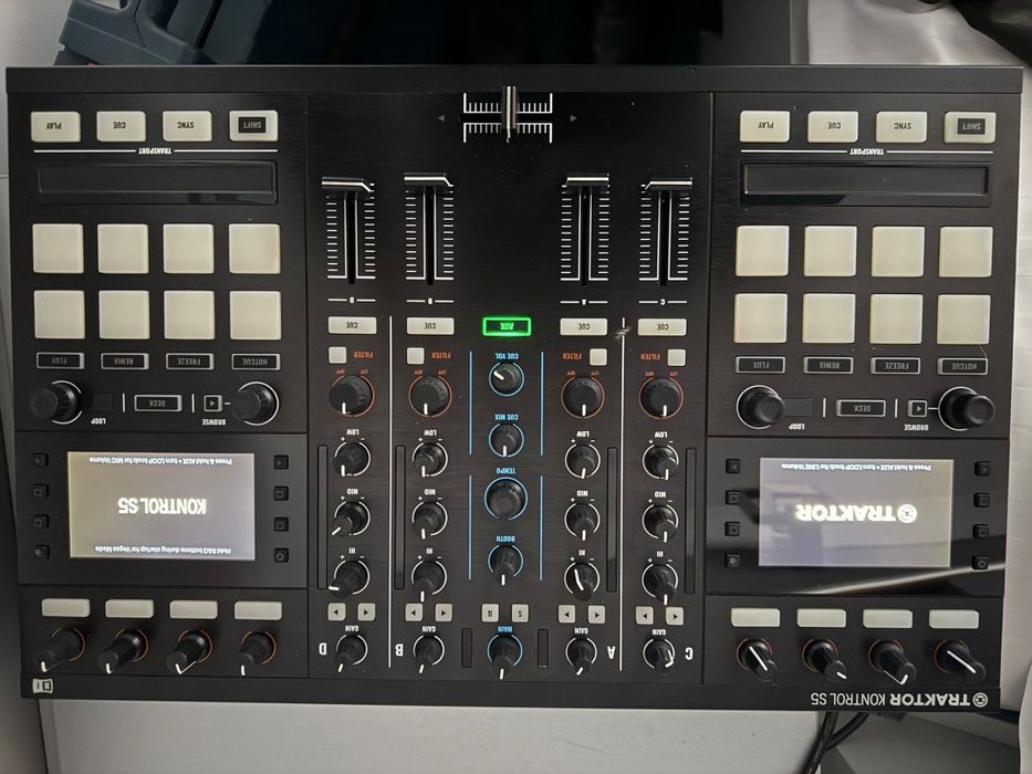 Consola DJ Traktor KONTROL S5
