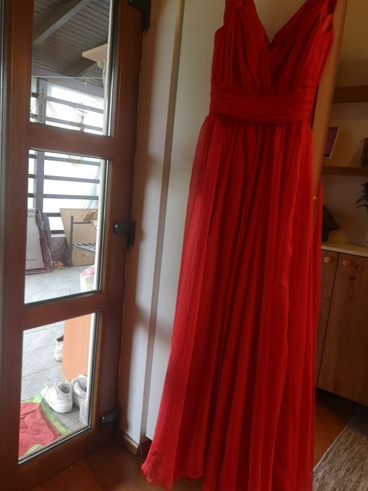 Rochie superba lunga roșie