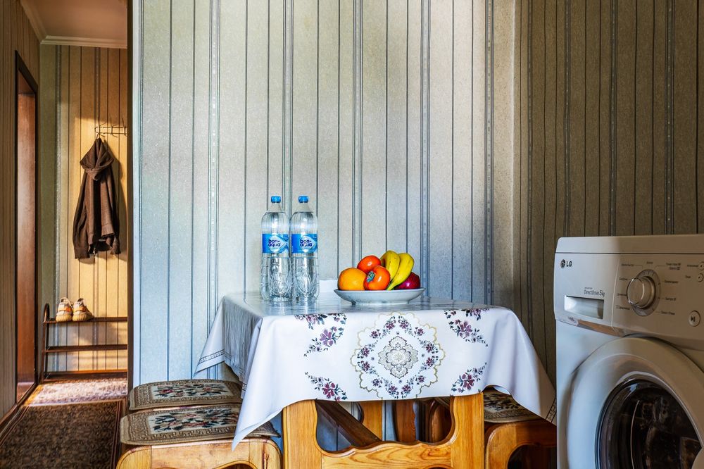 Метро Новза, Хамза 1 комн