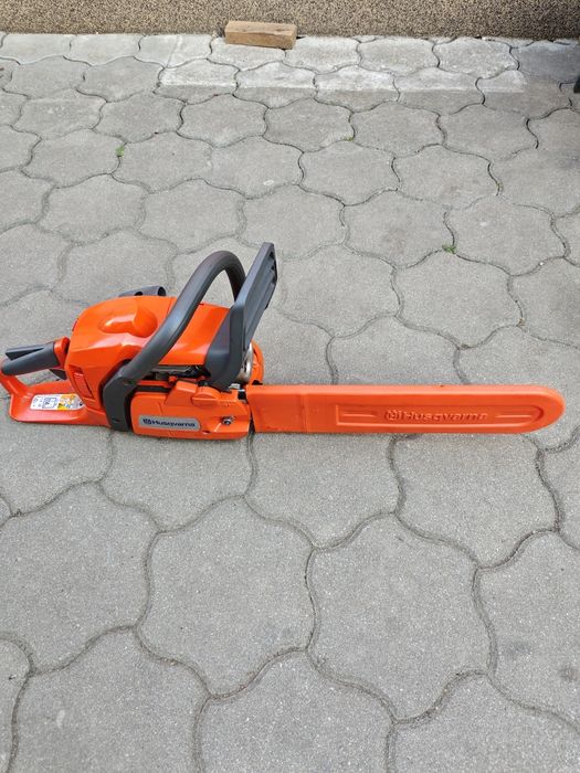 Motofierastrau husqvarna 440 mark 2