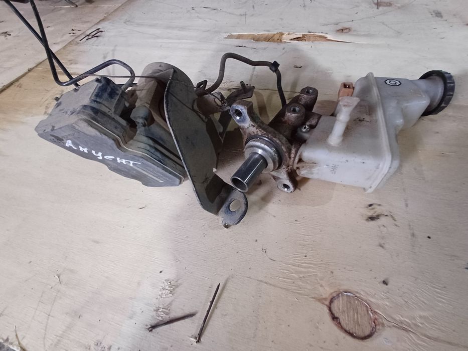 Запчасти на хундай акцент