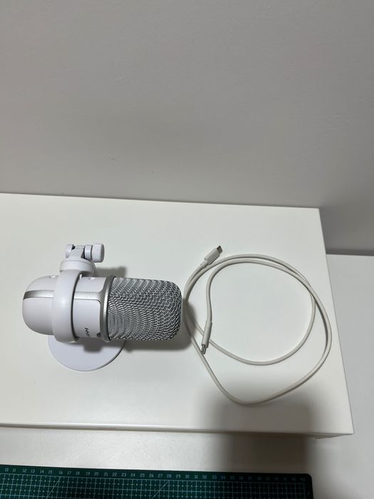 Микрофон HyperX Бял цвят