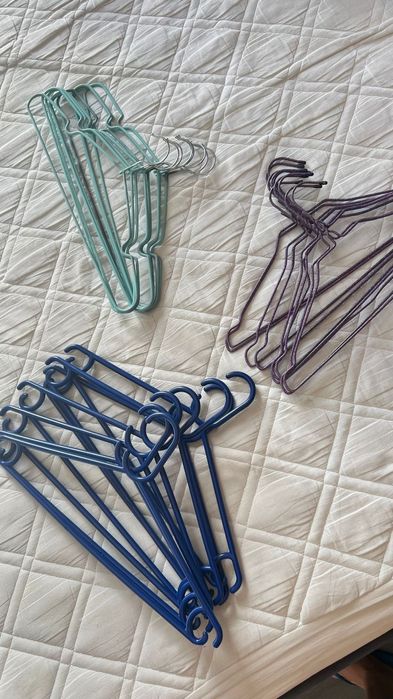 Вешалки в отличном состоянии