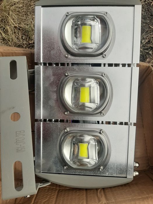 Светильник (прожектор) светодиодный СЦС-150 (150вт)