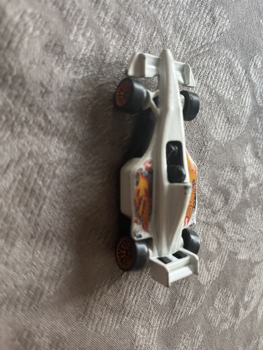 Машинки Hot Wheels