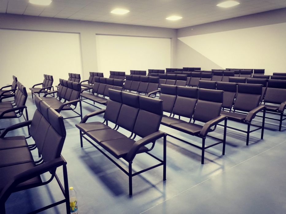 Kutish zali uchun 3kishlik skameyka