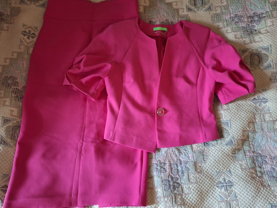 Женский костюмчик 2ка