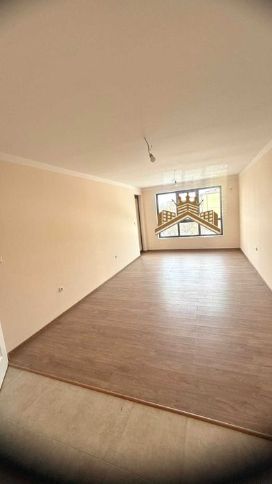 Продава се Тристаен апартамент в Велико Търново, Акация - 110 кв.м за 830 €/кв.м - Снимка #2