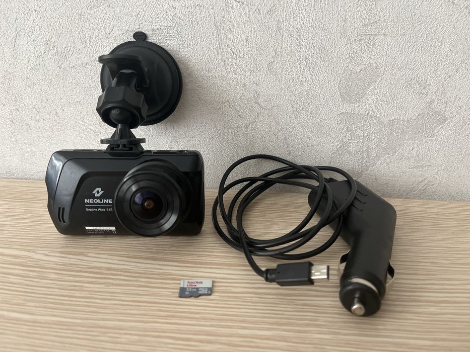 Видеорегистратор Neoline Wide S45