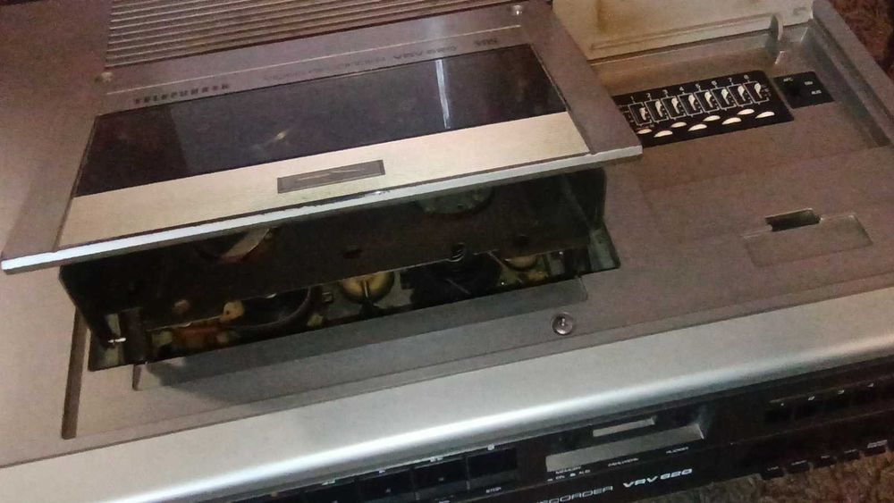 VHS Видeо TELEFUNKEN VRV620 от 1981г., NORDMENDE  V 900 C, Philips