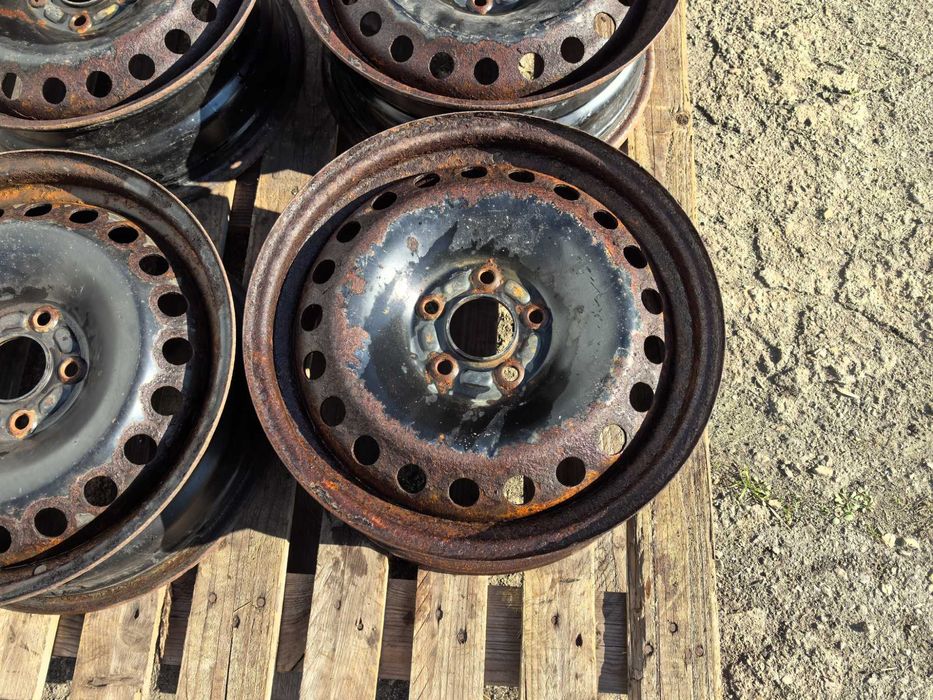 16 цола 5 х 108 мм Форд / ВОлво - 6,5 Инча / ЕТ 52,5 - НА БРОЙКА