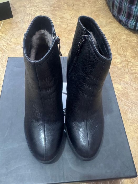 Продам Ботильоны Зимние