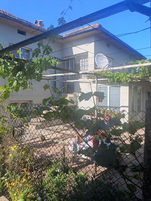 Продава се Къща в с. Просторно, Област Разград - 130 кв.м за 393 €/кв.м - Снимка #1