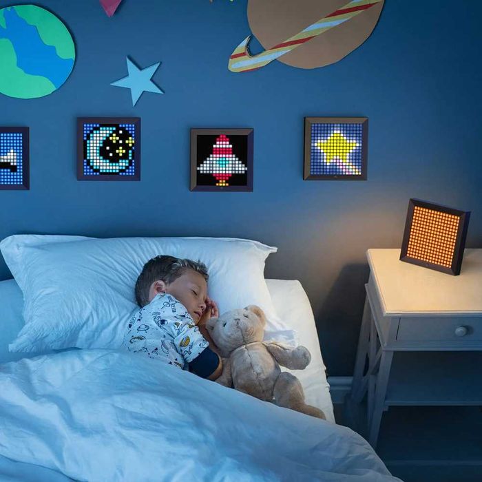 Фоторамка цифрова с пиксели 16 х 16 RGB LED програмируема Divoom Pixoo