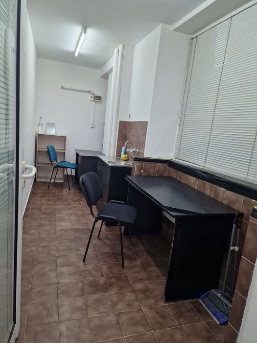 Дава се под наем Офис в София, Банишора - 10 кв.м за 61.2 € - Снимка #10