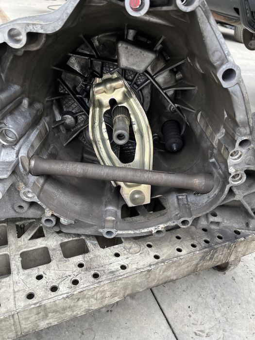 Cutie de viteze manuala 6+1 Audi S4 A4 B8 2,0 TFSI 211 CP an 2012 LLS