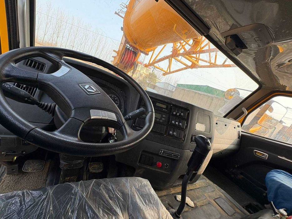 Срочна Продается авто кран XCMG наличе в Ташкенте, avto kran sotiladi