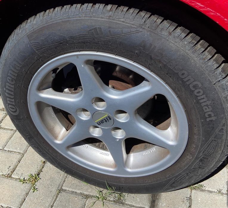 VOLKSWAGEN Golf 2002 — imagine 4