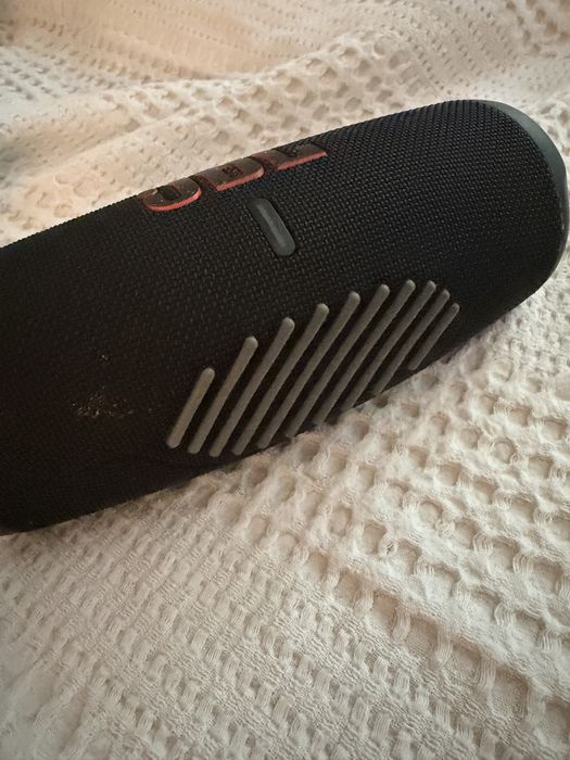 Boxa jbl charge 5