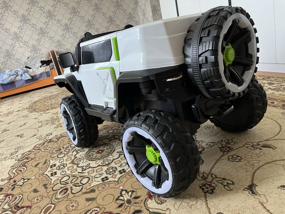 Электромобил детски 12В