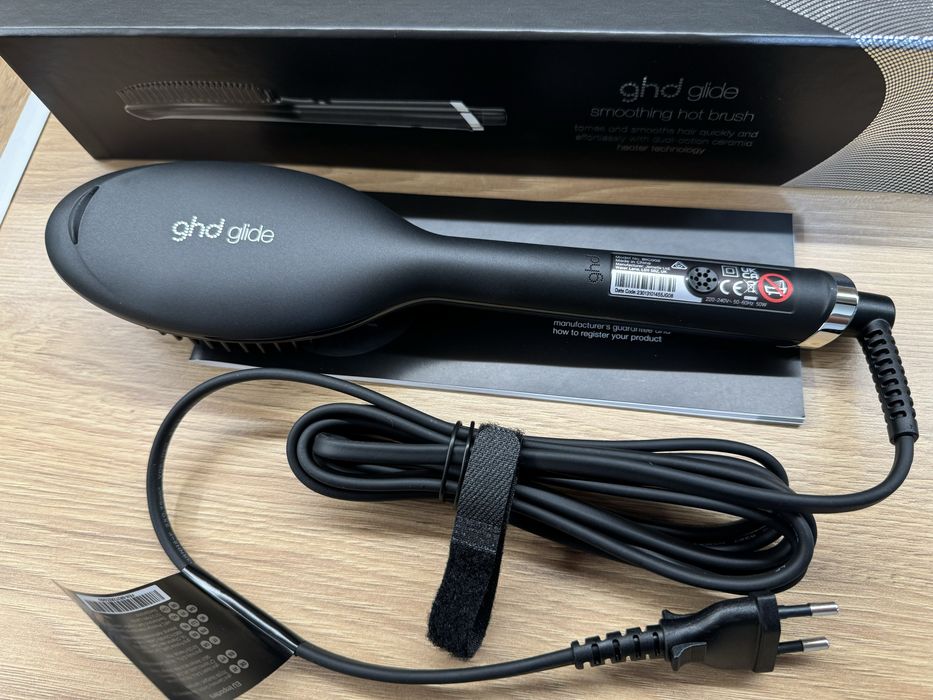 Perie profesionala electrica GHD Glide Smoothing Hot Brush / Nou