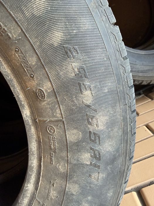 Продам шины 265/65/17