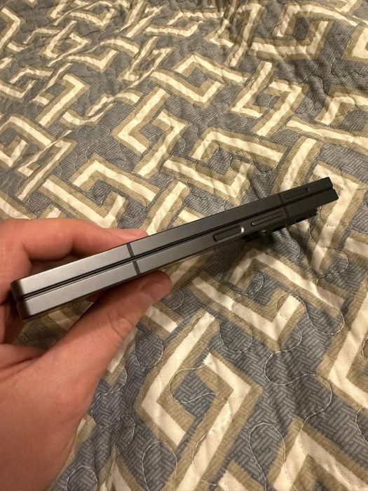 Продам либо обмен galaxy z fold 6