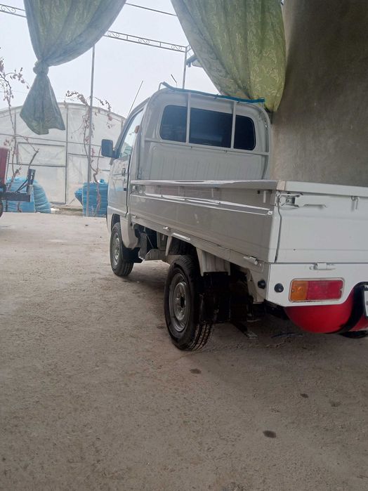 Лабо сотилади 3 минг юрган 2025 йил