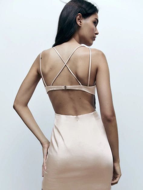 Нова рокля Zara, S, цвят шампанско, с етикет