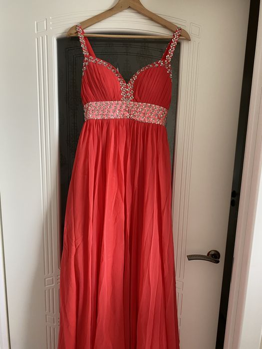 Вечернее платье в отличном состоянии