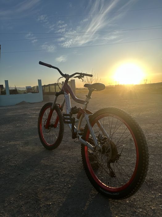 Bicicleta Specialized BigHit3