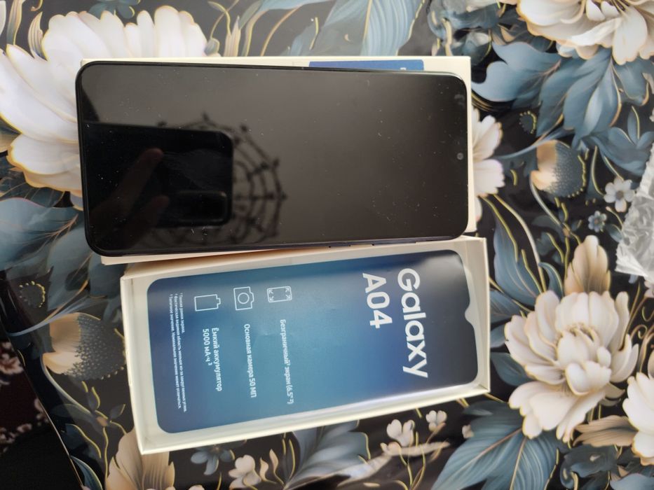 Продается телефон Samsung galaxy a04