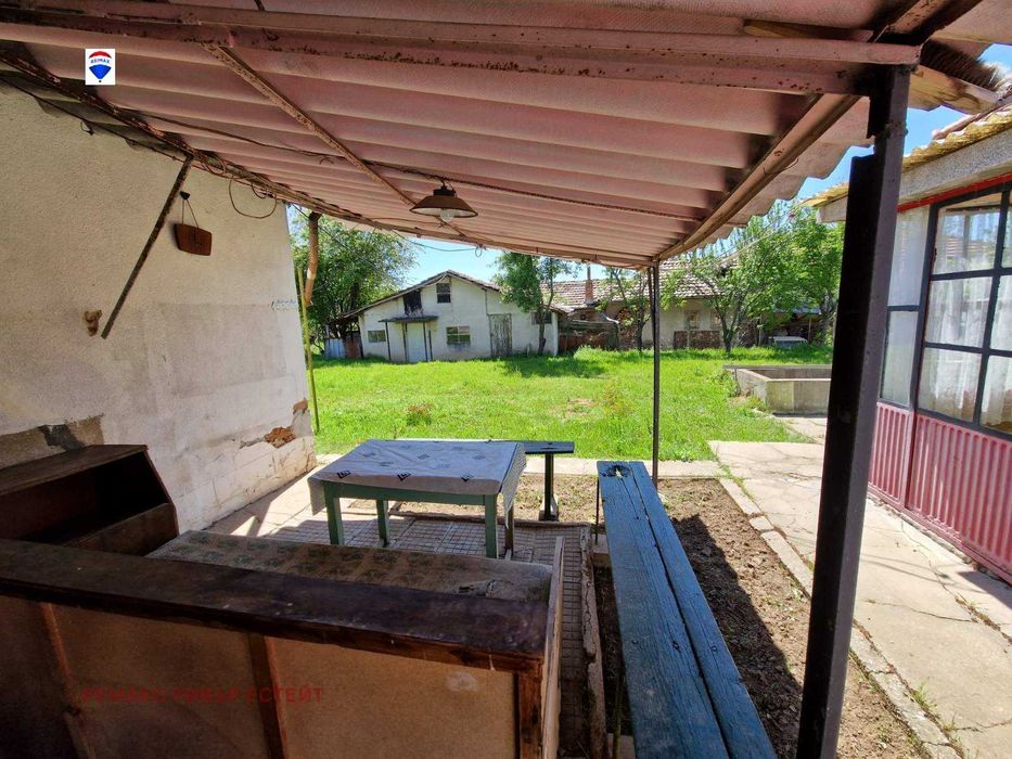 Къща за продажба в гр. Борово