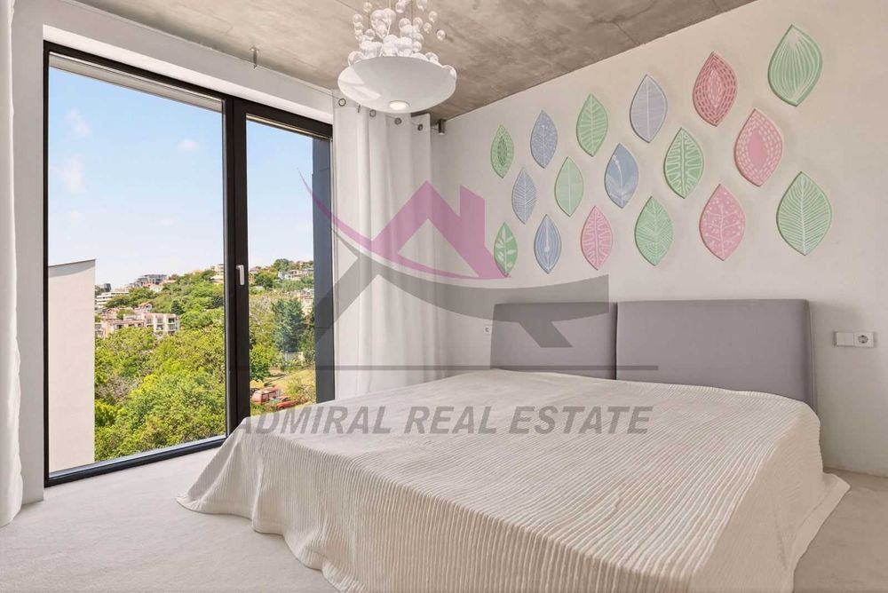 Дава се под наем Четиристаен апартамент в Варна, Бриз - 185 кв.м за 2800 € - Снимка #8