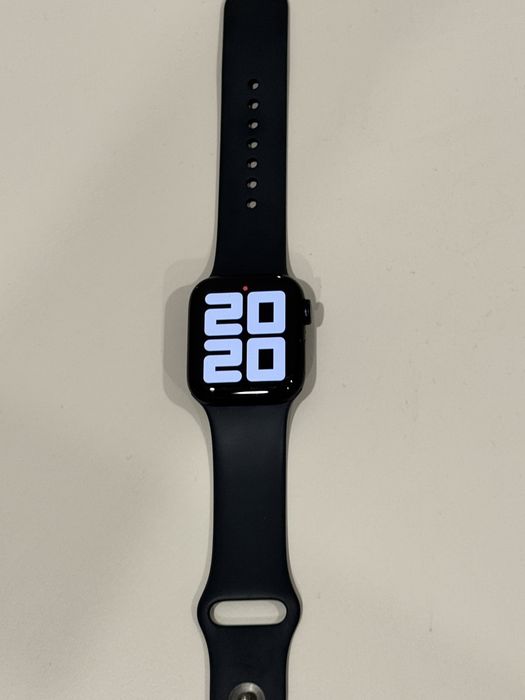 apple watch se 2 98%
