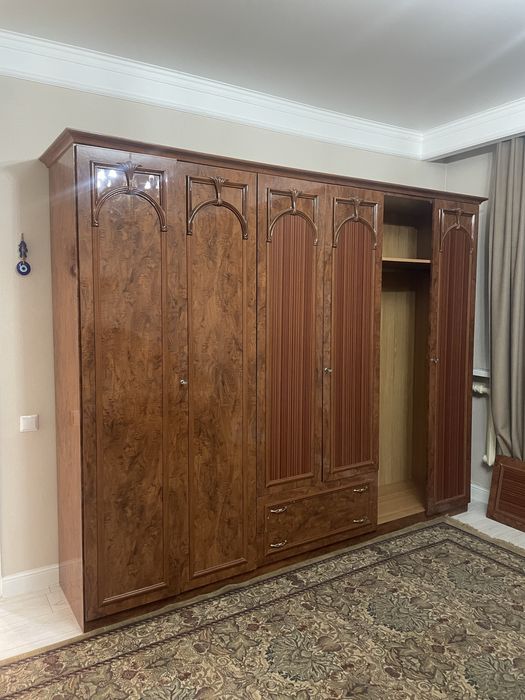 Мебель для спальни б/у,