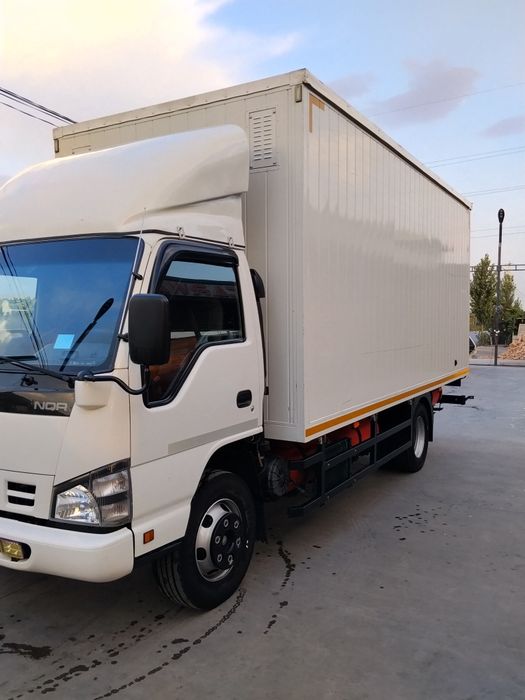 Isuzu nqr71  2017