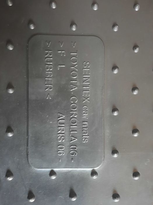 Полики Toyota Corolla