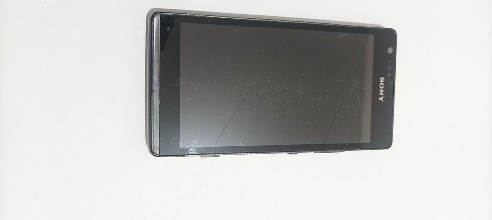 SONY XPERIA C5303, Redmi3, Nokia820.1.