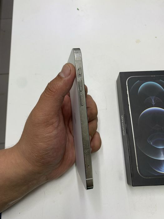 Iphone 12 PRO (128GB в идеальном состояний