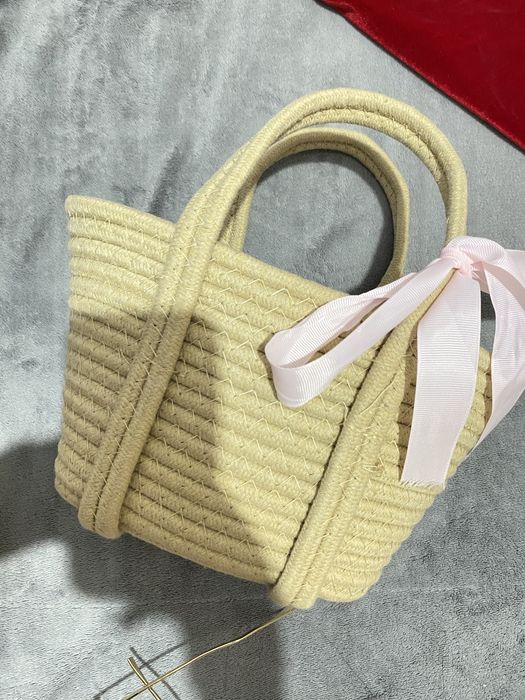 Корзина для вещей