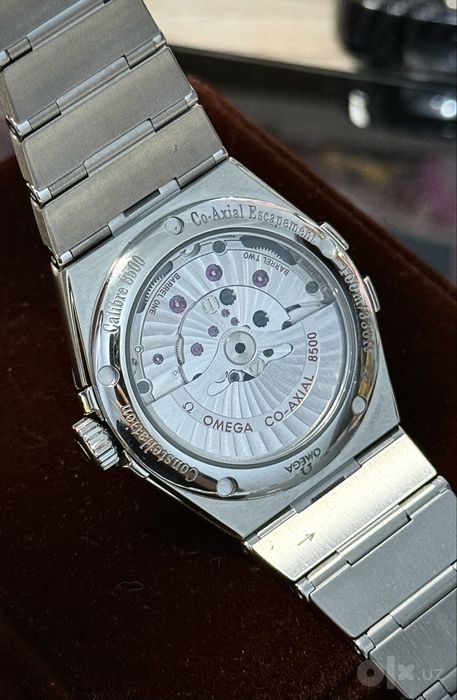 Продаются Omega Constellation 38mm. Новые.
