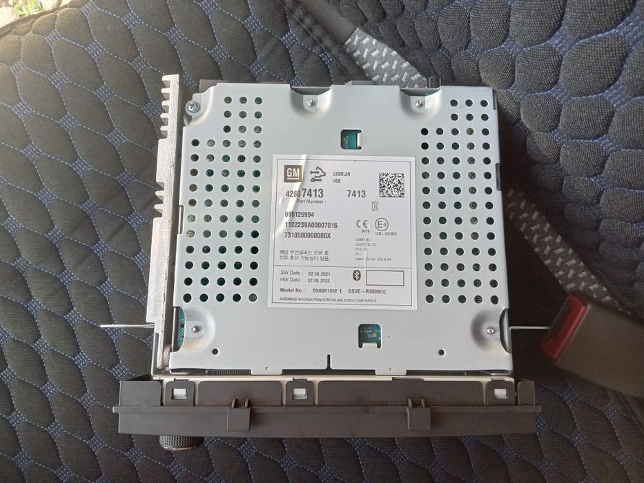 Продам магнитолу