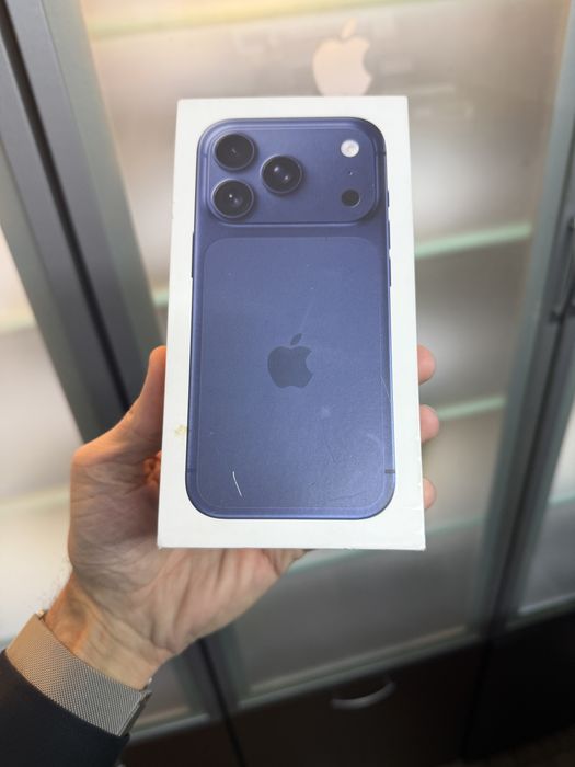 Vand Iphone 17 Pro 256Gb Deep Blue Nou(Sigilat)