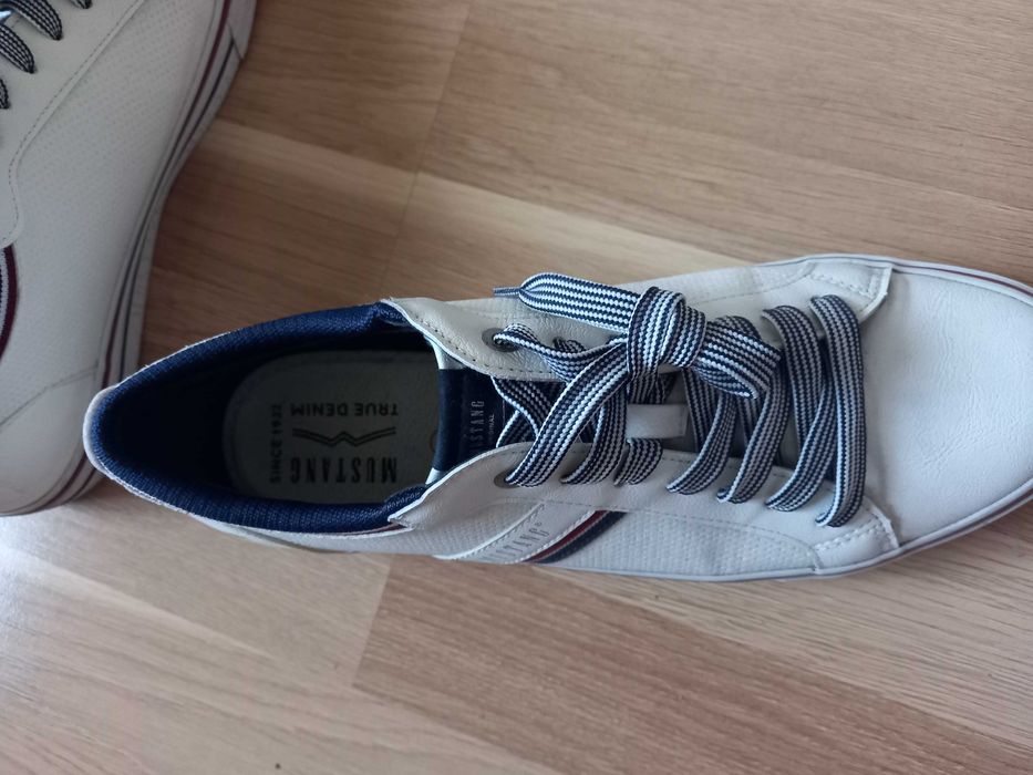 Мъжки Кецове/Маратонки Mustang №42