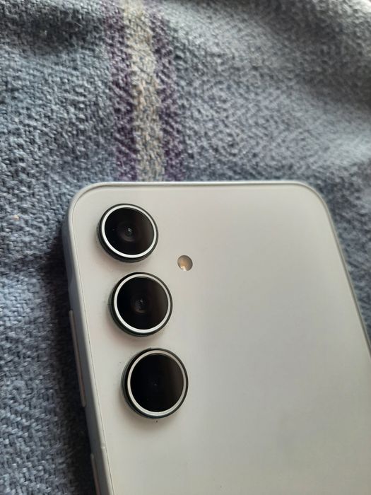 Samsung galaxy a35 5g  сост отличное